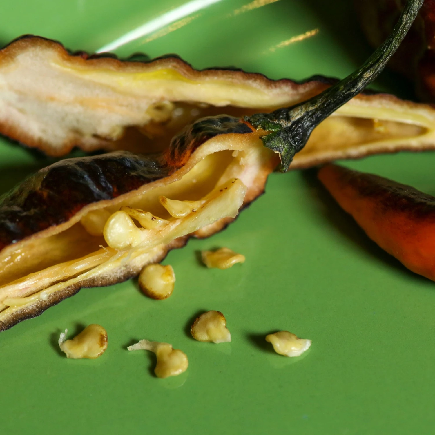 Black Panther Pepper Seeds(Black Panther Pepper Seeds) 5 Black Panther Pepper Seeds(Black Panther Pepper Seeds) - Image 3